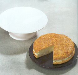 Cake Plates from DT Saunders Ltd (image 2)